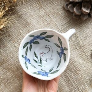 Кружка с котом и черникой