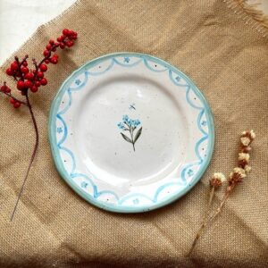 Тарелка с незабудками