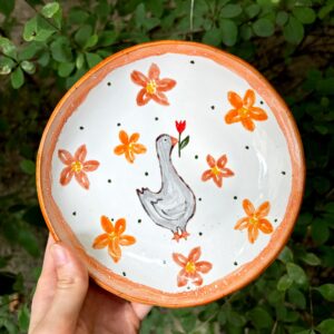 Миска с гусем