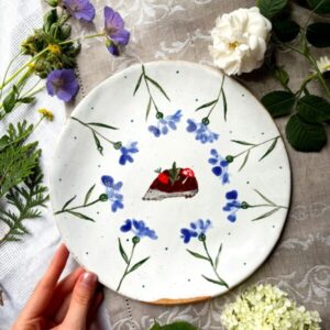 Тарелка с ежиками и васильками